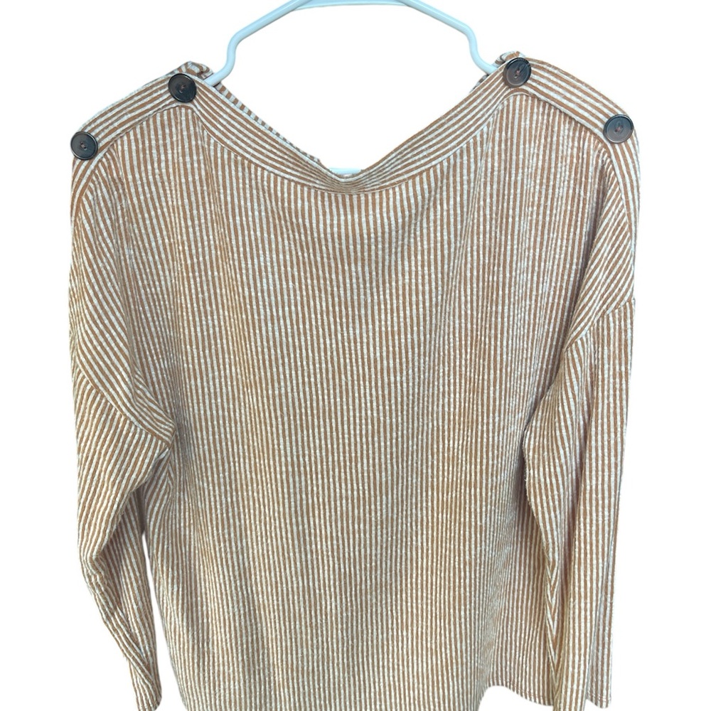 Women’s Gyft Shirt